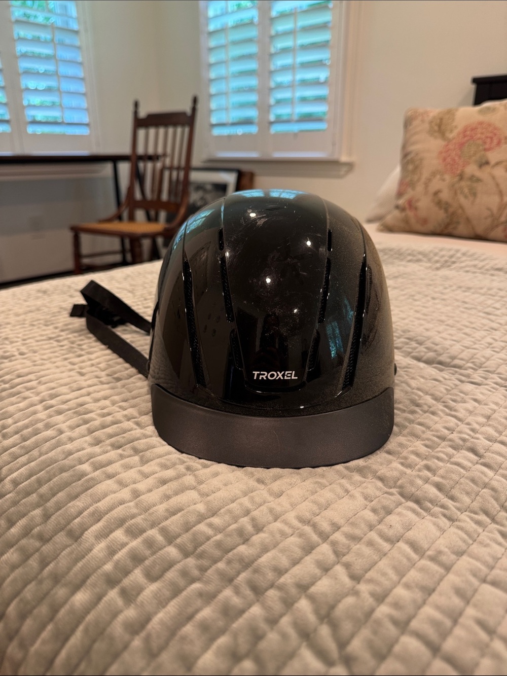 Troxel Kids Helmet in Gloss Black